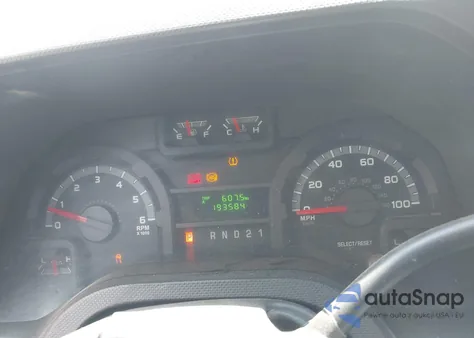 2010 Ford E-350 Super Duty Xl/Xlt from USA, damaged, VIN 1FBNE3BL0ADA08369